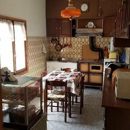 Casa Vacanze Da Oscar Villa Triora Ngoại thất bức ảnh